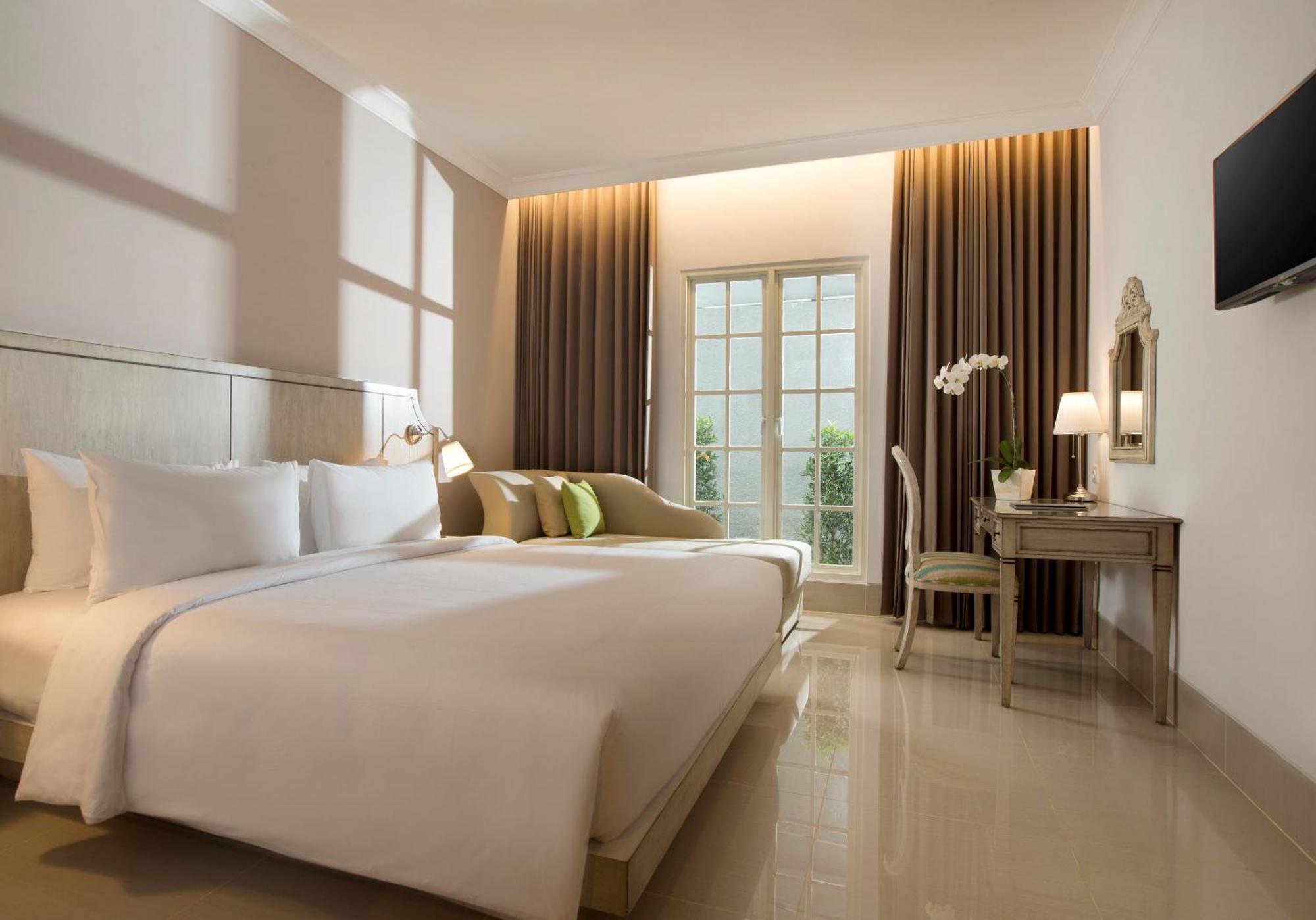 Hotel Santika Seminyak Exterior foto